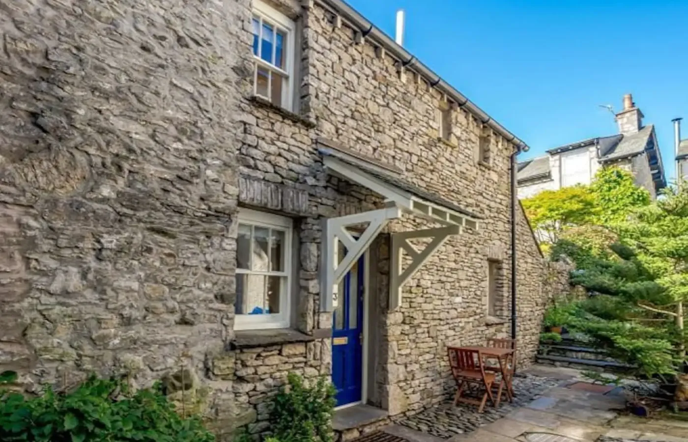 Traditional stone cottage in Kendal near the Lake District